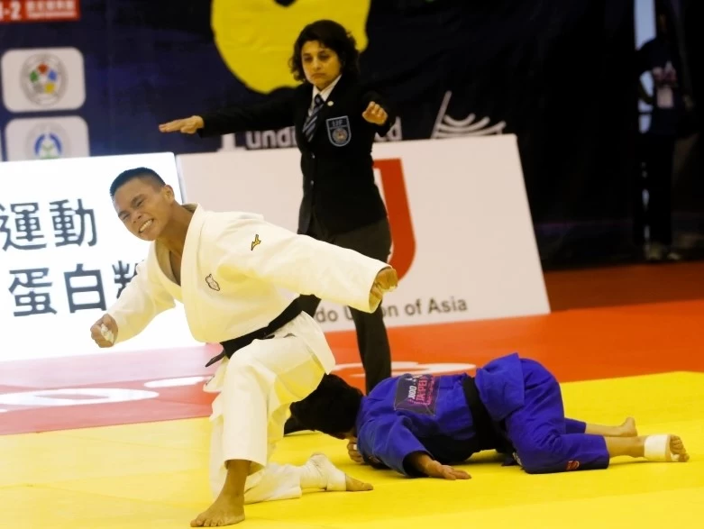 林敬翔在黃金加時賽戰勝韓國選手,發出怒吼。姚瑞宸攝