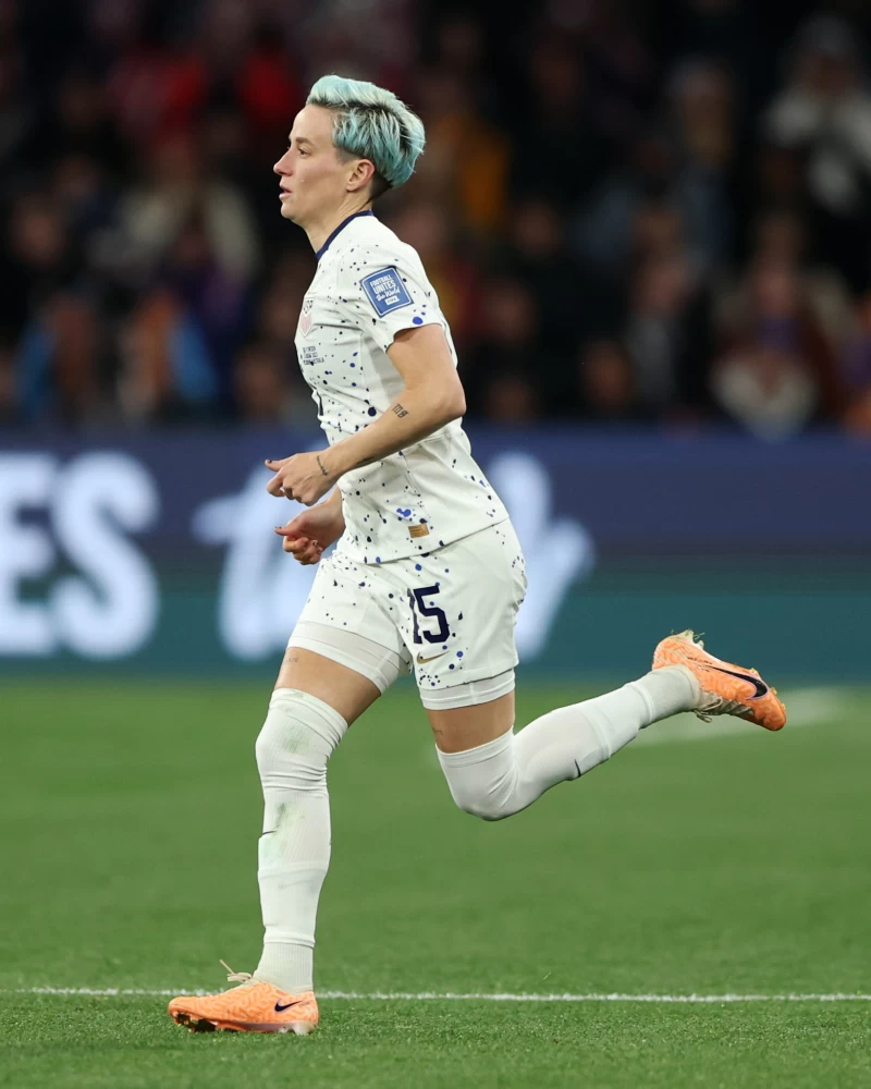 美國足球偶像·拉皮諾（Megan Rapinoe）最後一次出現在世界盃舞台上。摘自世界盃官方推特