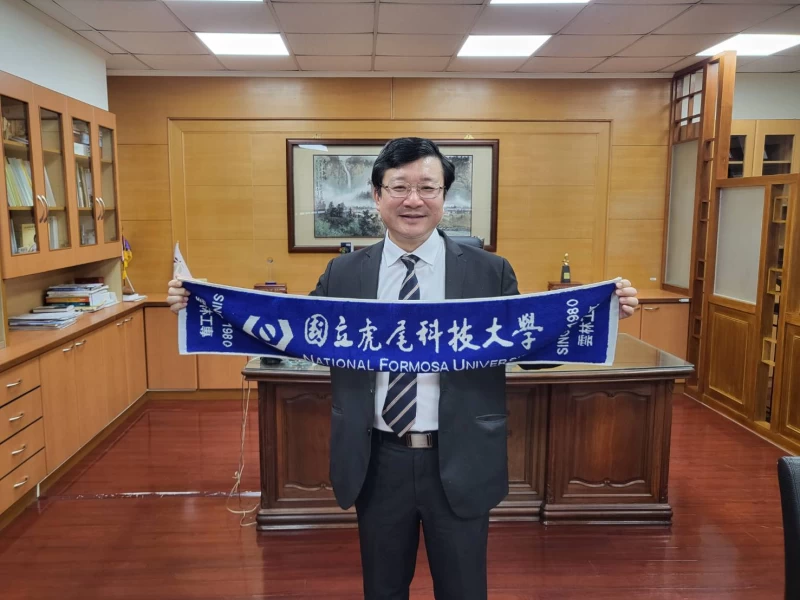 虎尾科大校長張信良歡迎格蘭盃球員到該校比賽。虎尾科大提供