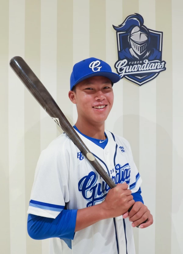 u18台灣隊長王念好加盟悍將，合約總值高達730萬。官方提供 