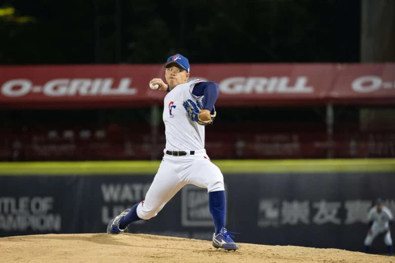 中華隊先發投手孫易磊完投完封8k封鎖澳洲打線奪首勝。中華棒協提供