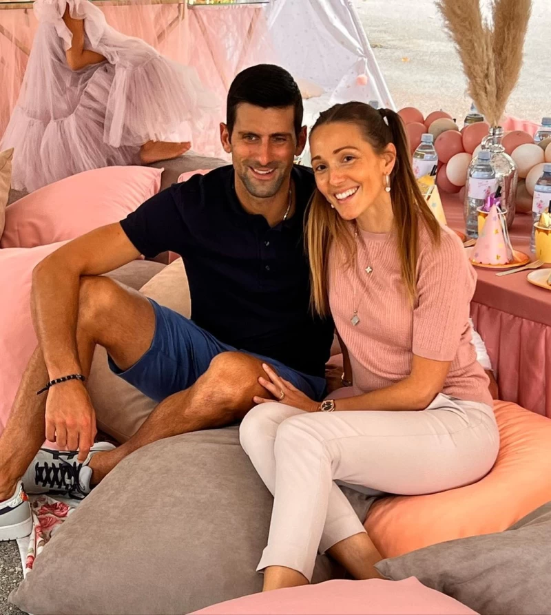 要當喬帥的老婆並不容易。摘自伊蓮娜IG
