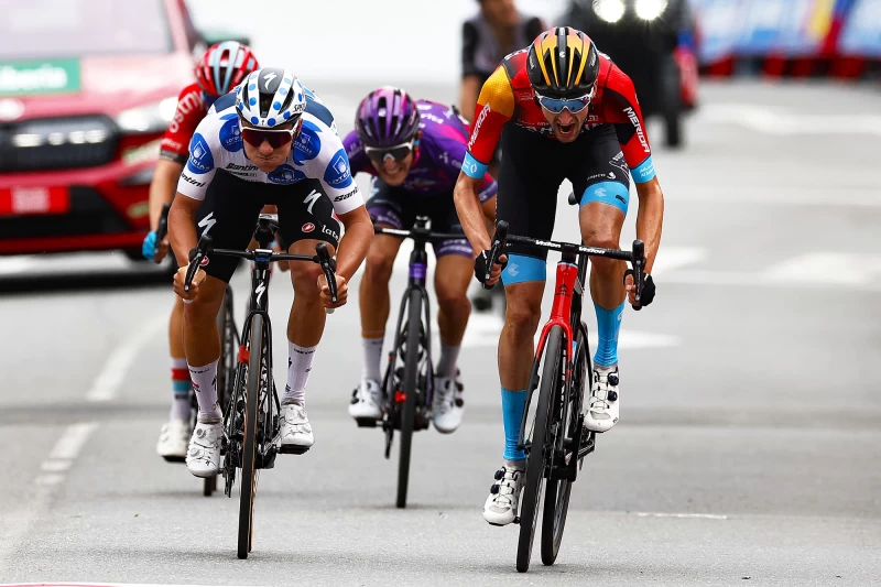 普爾斯過關斬將在本屆環西最長的第20賽段207.8公里勇奪冠軍。Sprint Cycling提供