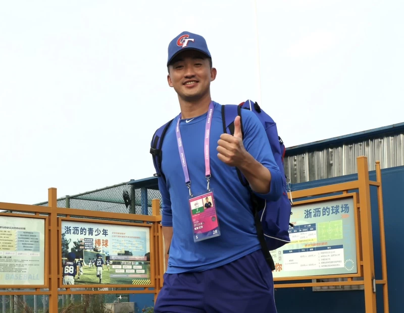 吳昇峰首戰對泰國先發登板。中華奧會提供