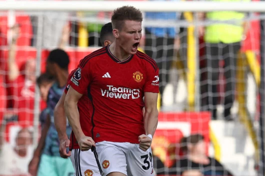 替補奇兵麥克托米奈(Scott McTominay)助曼聯2-1絕殺布倫特福德。法新社