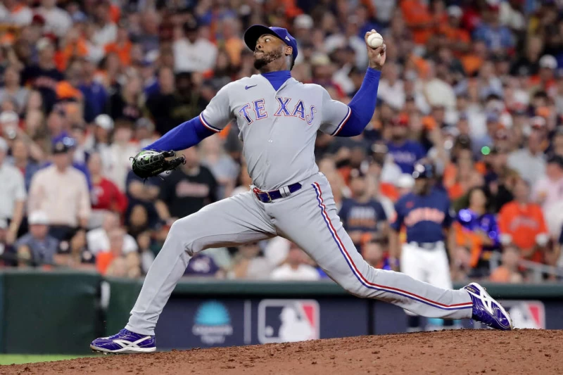 德州遊騎兵牛棚左投查普曼(Aroldis Chapman)。法新社