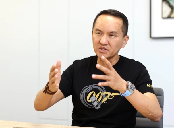 愛爾麗總裁常如山鼓勵亞帕運國手們爭取佳績。愛爾麗提供