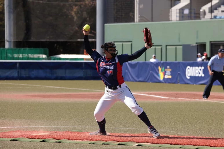 中華U15女壘投手葉佳頤。（圖:截自WBSC）