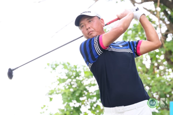 呂偉智以三回合總成績208 -8暫並列第一。TPGA/林聖凱攝