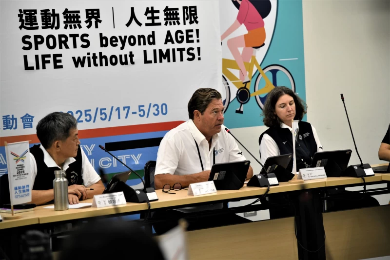 2025雙北世壯運整體進度報告會議(左起)臺北市體育局蔡培林副局長、IMGA執行長Holmimga競賽總監Hayward。官方提供