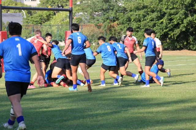 台北元坤雖然主力球員受傷無法出賽,小將們能奮勇出擊,可惜最終仍不敵新北雷旭猛獅,跨季11連勝止步。台北元坤隊提供