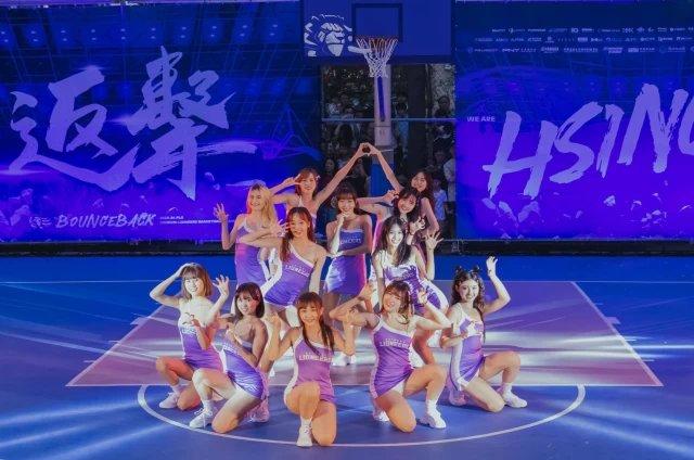 muse girls慕獅女孩啦啦隊於季前大會獅正式亮相。官方提供