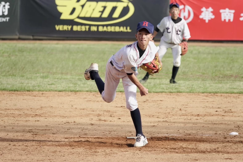 U12國手鄭奇恩抗壓好守成。大會提供