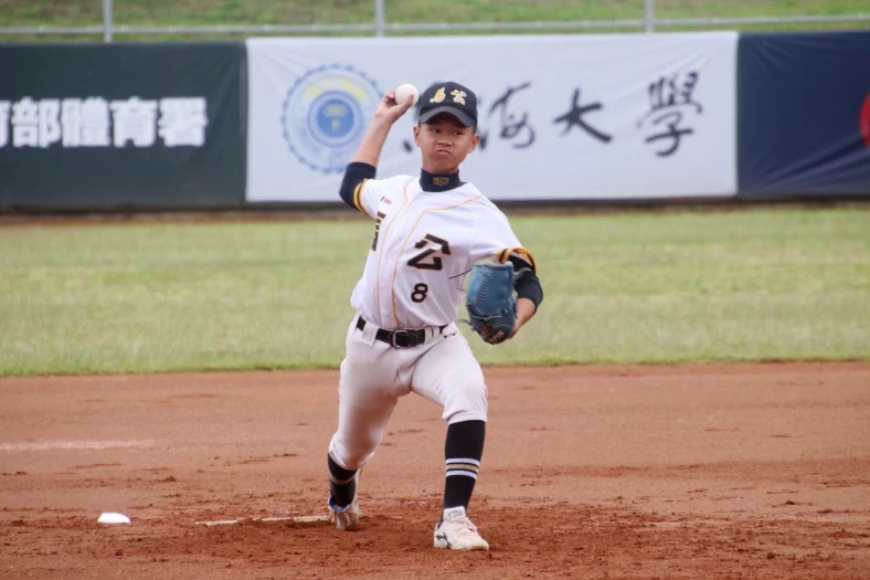 葉茂淪好投領勝。大會提供