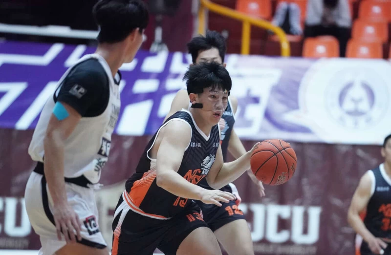 國體張祐瑋中13分8籃板。大專體總提供