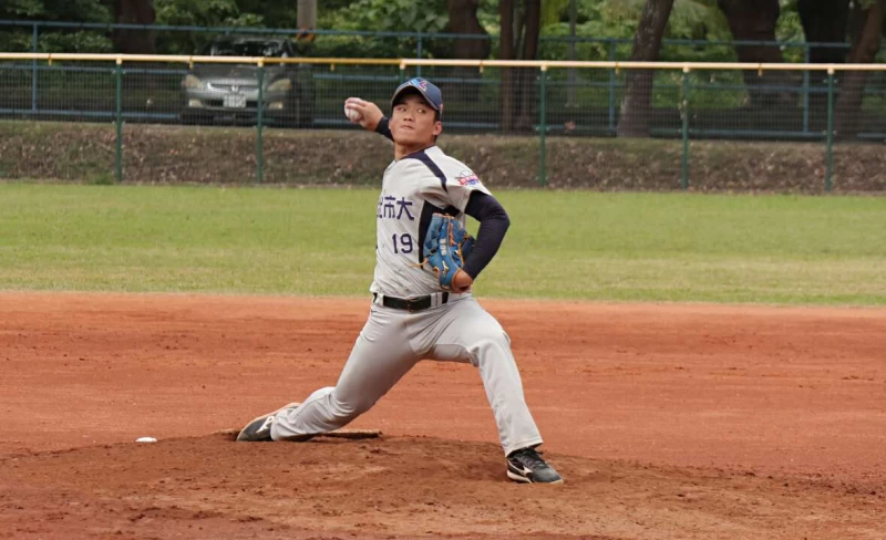 邱承奕6.1局飆速無失分率北市大退開南。顏如玉攝