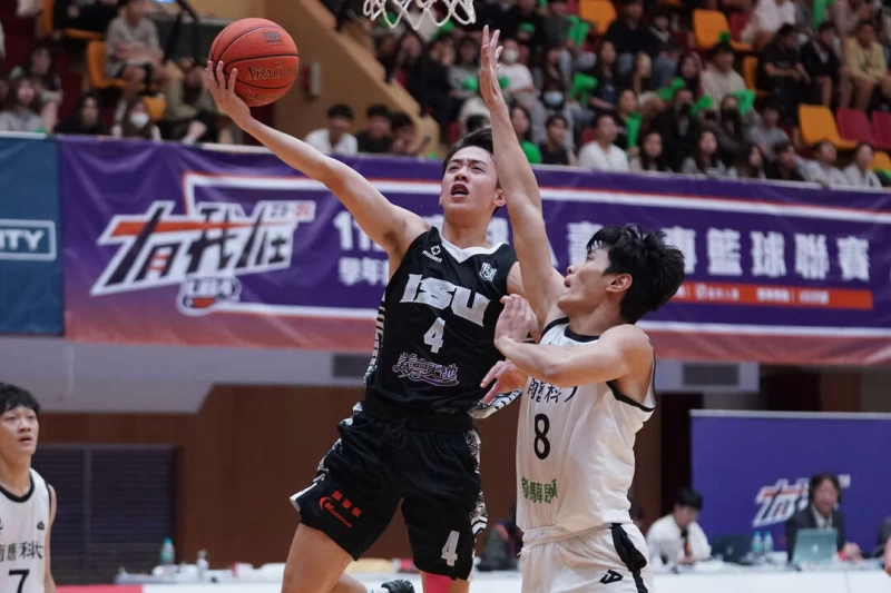 義守邵盛羲16分。大專體總提供