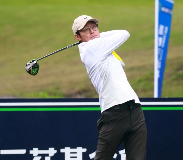 第一回合男A組羅政元71桿 1暫列第一。鍾豐榮攝影