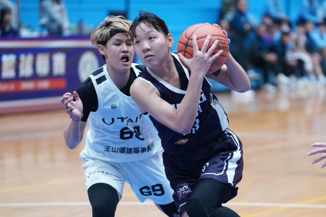 清大張聿敏15分15籃板。大體總提供
