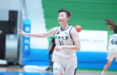世新趙云楓14分11籃板。大專體總提供