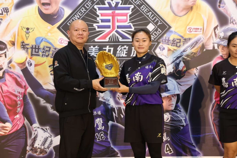 林志霙達成最佳十人6連霸。中華壘協提供。