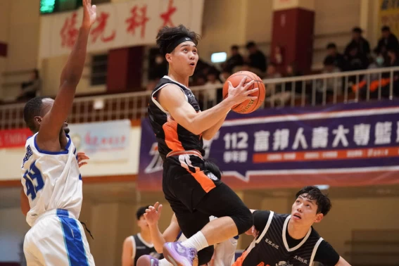 國立體大陳力生22分6助攻。大會提供