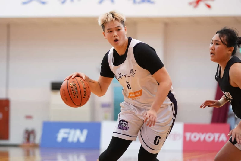 清大丁芷容20分14籃板。大會提供