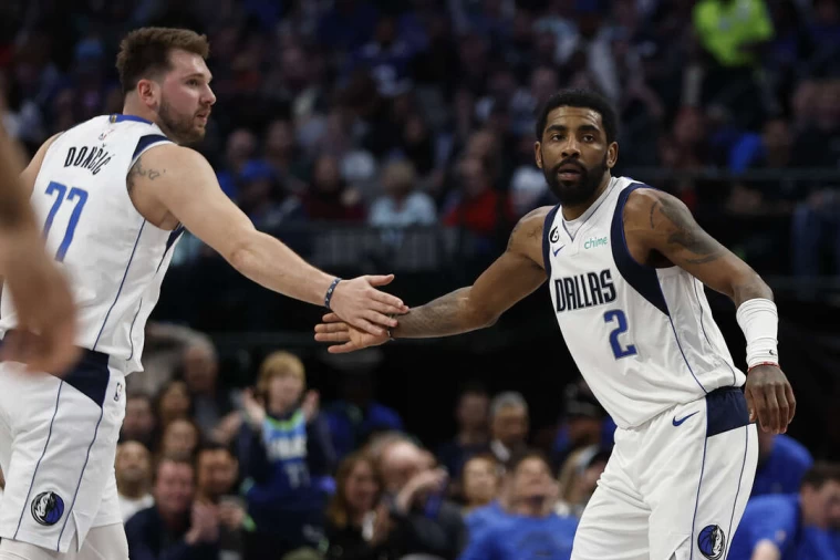 獨行俠的雙箭頭唐西奇(Luka Doncic)與厄文(Kyrie Irving)都會上陣。法新社