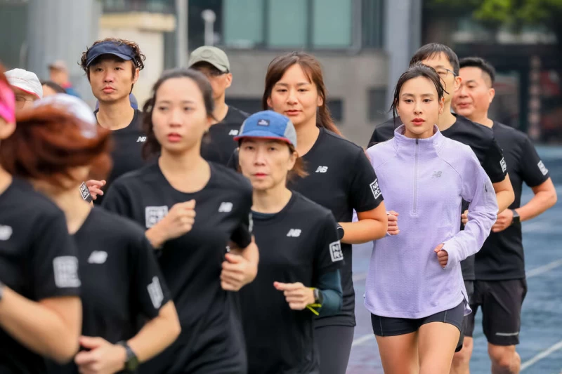 活動特別邀請日前挑戰紐約全馬完賽的運動女神房思瑜一同參與。大會提供