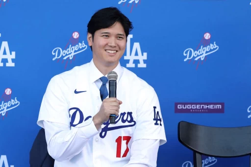 大谷翔平得跟上道奇迎新傳統。法新社