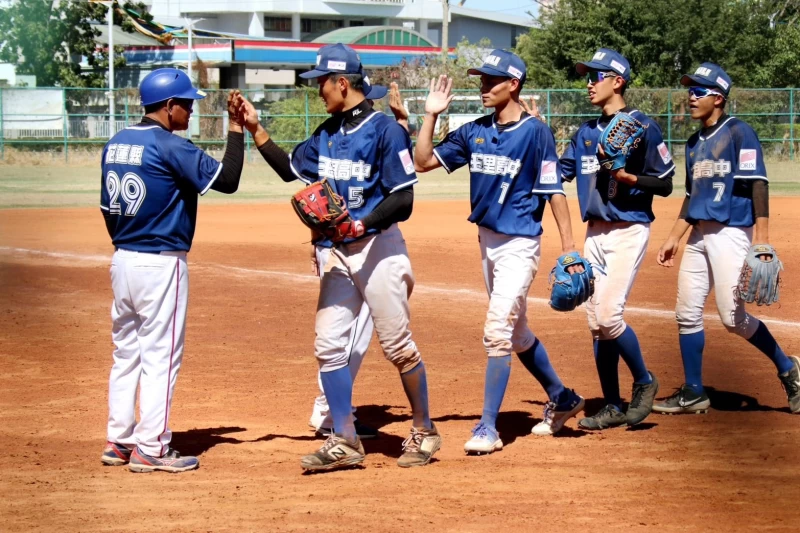 玉里高中終場以4比0擊敗崇義高中。大會提供