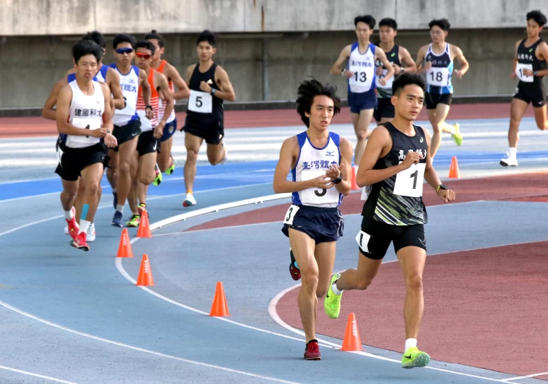 今年第50屆的港都盃全國田徑錦標賽,今天起至27日全台近5千名好手於國家體育場同場較勁。高雄市政府運動發展局 提供