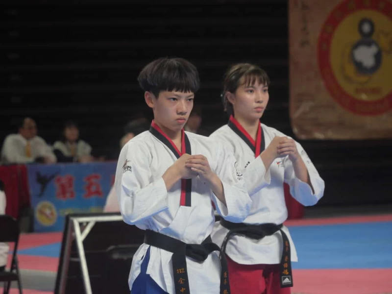 龍山國中林冠佑／蔡語嫣獲混合銅牌。大會提供