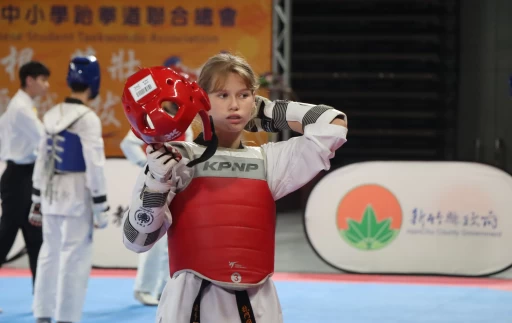 俄羅斯小美女 MIROSLAVA參加全中錦國女組59公斤級比賽,她笑說是自己犯了錯,只拿到第5名。大會提供