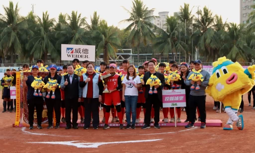 國女組甲級投縣埔里五局下打破僵局,以3比1勝北市北投重新登上國女組后座。高中體總提供