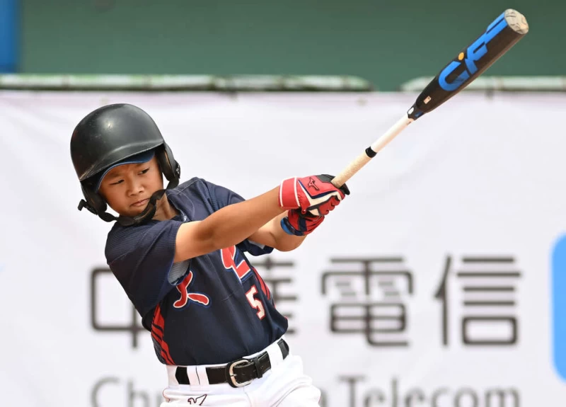 李岳燈擺脫5K低潮敲2安。台灣世界少棒聯盟