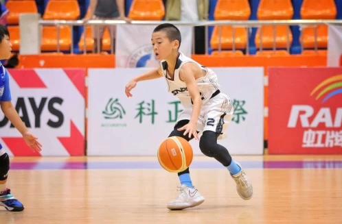 台北美國學校陶愷明衝鋒陷陣不怯場。陳俐婷攝