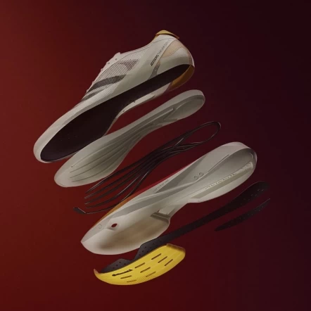 以中短距離競速聞名的Adizero Takumi Sen 10搭載一體成型的Energyrods 2.0迎來全新進化。官方提供