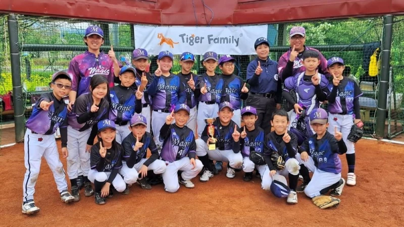 113年TCB臺北市體育總會總會長盃全國社區棒球錦標賽,U10組冠軍魔法師隊。姚瑞宸攝