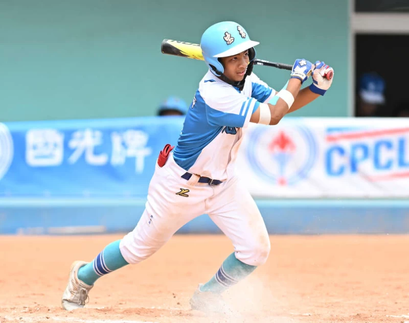 國一的徐恩敲出致勝安打。台灣世界少棒聯盟