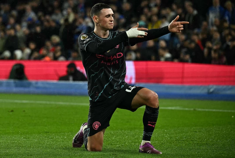 曼城福登(Phil Foden)梅開二度打敗布萊頓。法新社