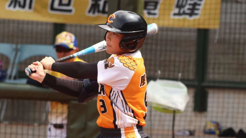 兆基穿山甲小大一廖保琇敲致勝打點。(顏如玉攝)
