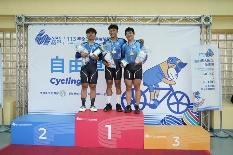 台體大黃敬倫蔡佳勳等人勇奪團隊競速賽金牌。台中運動局提供
