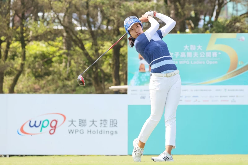 周怡岑以兩回合總桿140桿-4暫時並列領先。Tlpga提供／葉勇宏攝