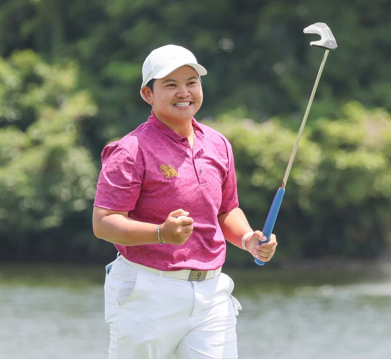 泰國選手帕查拉朱達逆轉奪冠後興奮握拳慶賀。Tlpga提供／葉勇宏攝