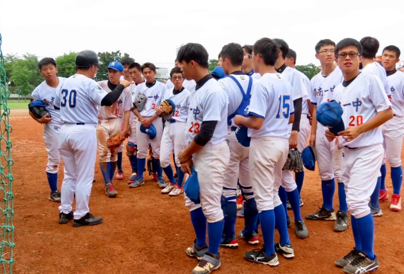 台南一中以9比2擊敗樹林高中前進高中軟式聯賽16強。大會提供