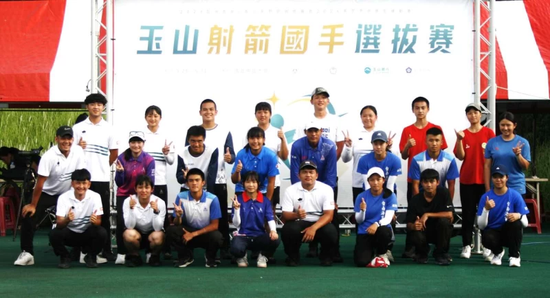 今年亞青亞青少和世中運代表隊出爐。中華民國射箭協會提供