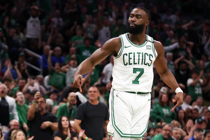 布朗（Jaylen Brown）今天攻下22分。法新社