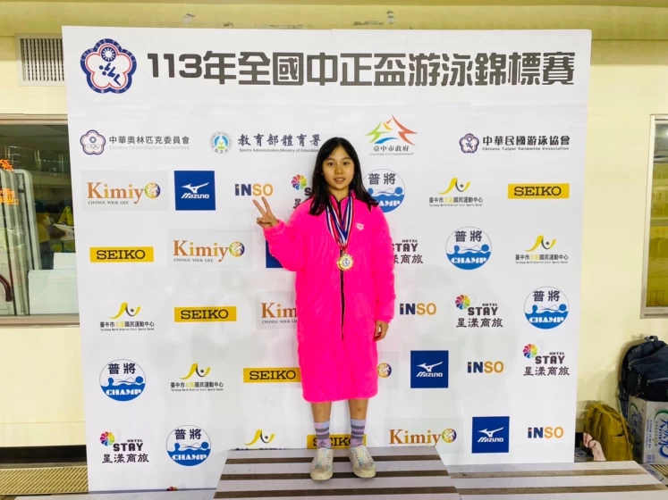 何康婗在三天六度刷新分齡全國紀錄。何兆基提供