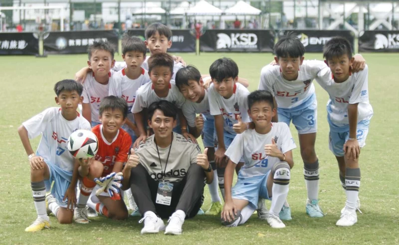 SLFC由前亞洲盃5人制國腳周宜德(中)領軍參賽。詹健全攝